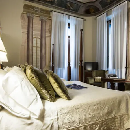 Hotel Burchianti