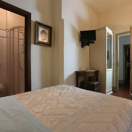 Hotel Burchianti Отель 3*